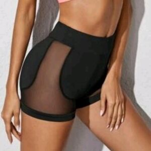 New!!! Workout bottoms